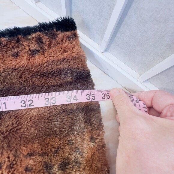 Faux Fur Reversable Infinity Scarf - Picture 11 of 12